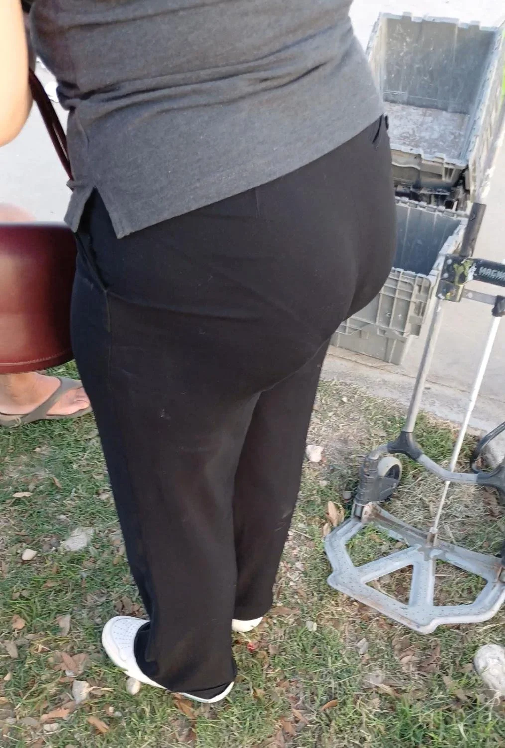Como ven el culote de mi amiga image 8