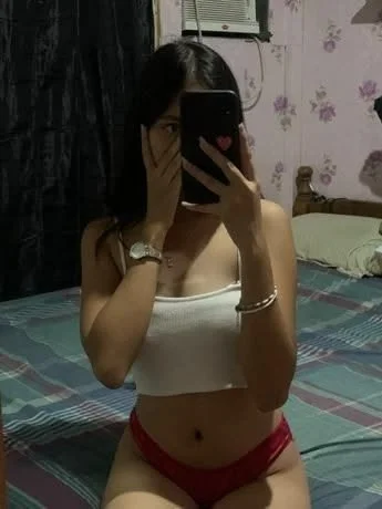 Chica irl de seguidor super linda y hermosa, tengo ganas de romperle el orto a la puta 😍😍😍 main image