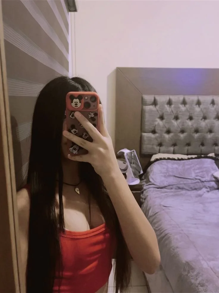 Chica irl de seguidor super linda y hermosa, tengo ganas de romperle el orto a la puta 😍😍😍 image 19