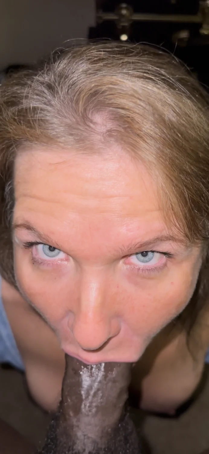 Pawg blue eyes bbc 2 image 6