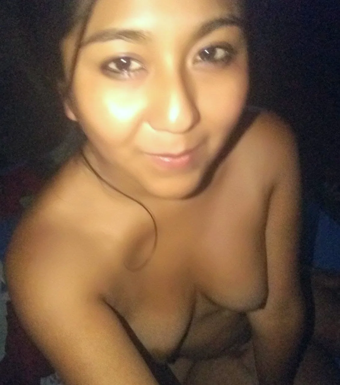 Amateur slut 300 image 10