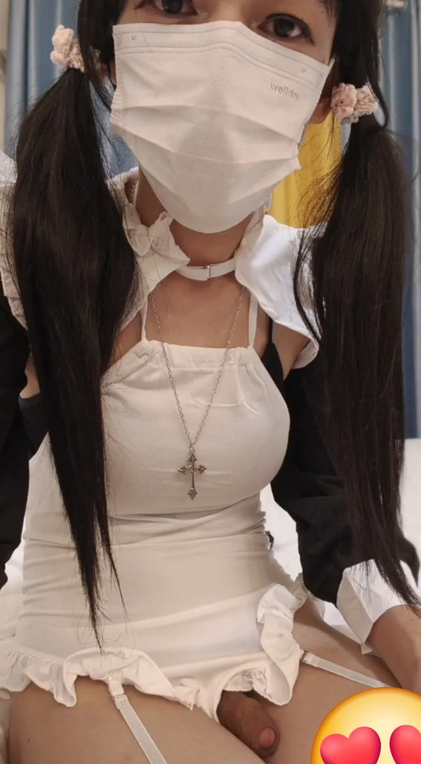 Trannies image 22