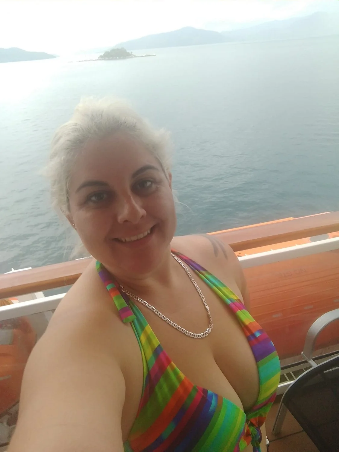 Gorda do rabo enorme, bundona gigante cheia de celulite para machos sem frescura. image 7