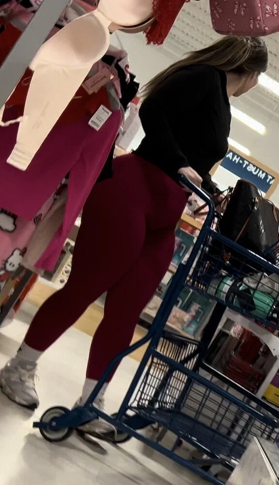 Big booty white girls gringas culonas image 24