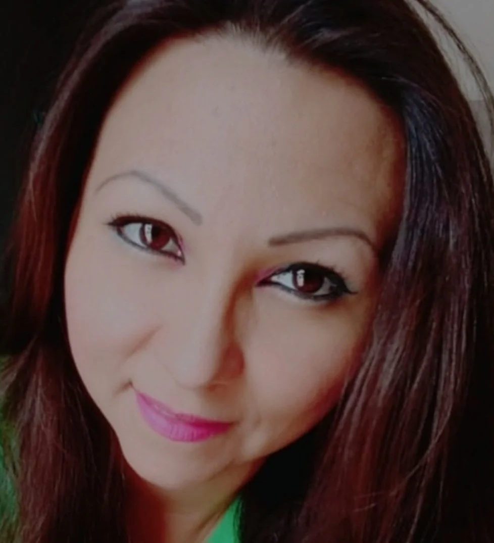 Milf hermosa y sexy putita image 5