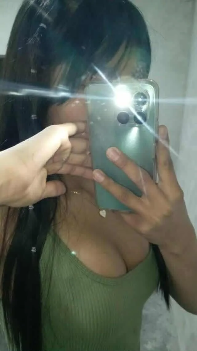 Putita exhibida image 10