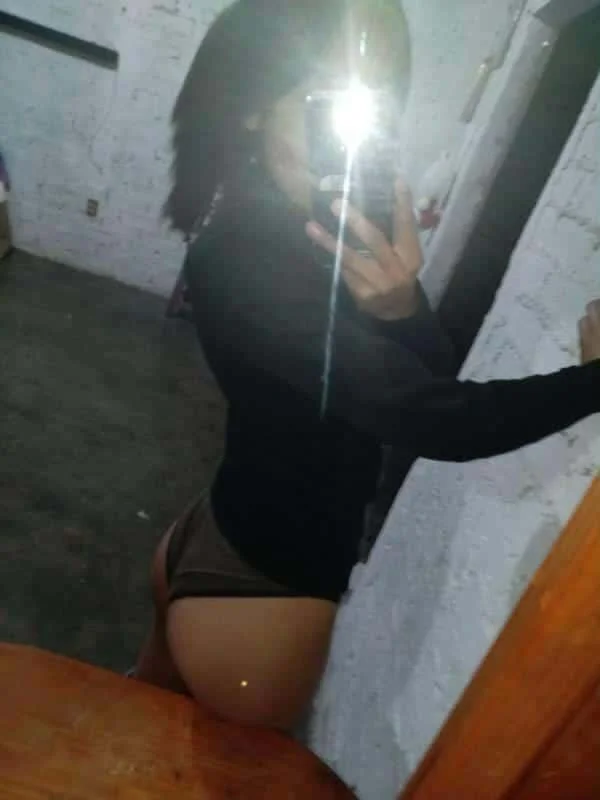Putita exhibida image 6