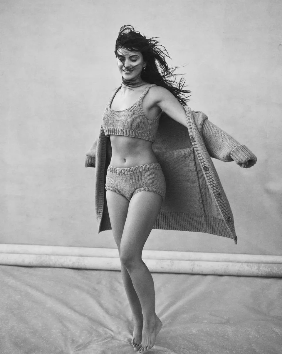 Camila Mendes Fap Collection image 4