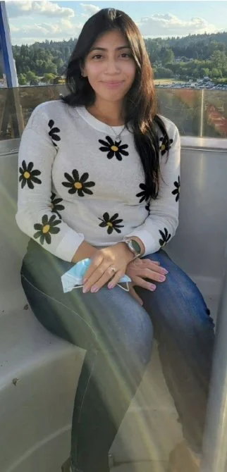 Amateur Latina image 4