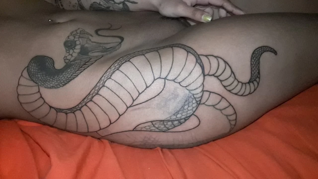 Negrita putita me manda fotos image 13