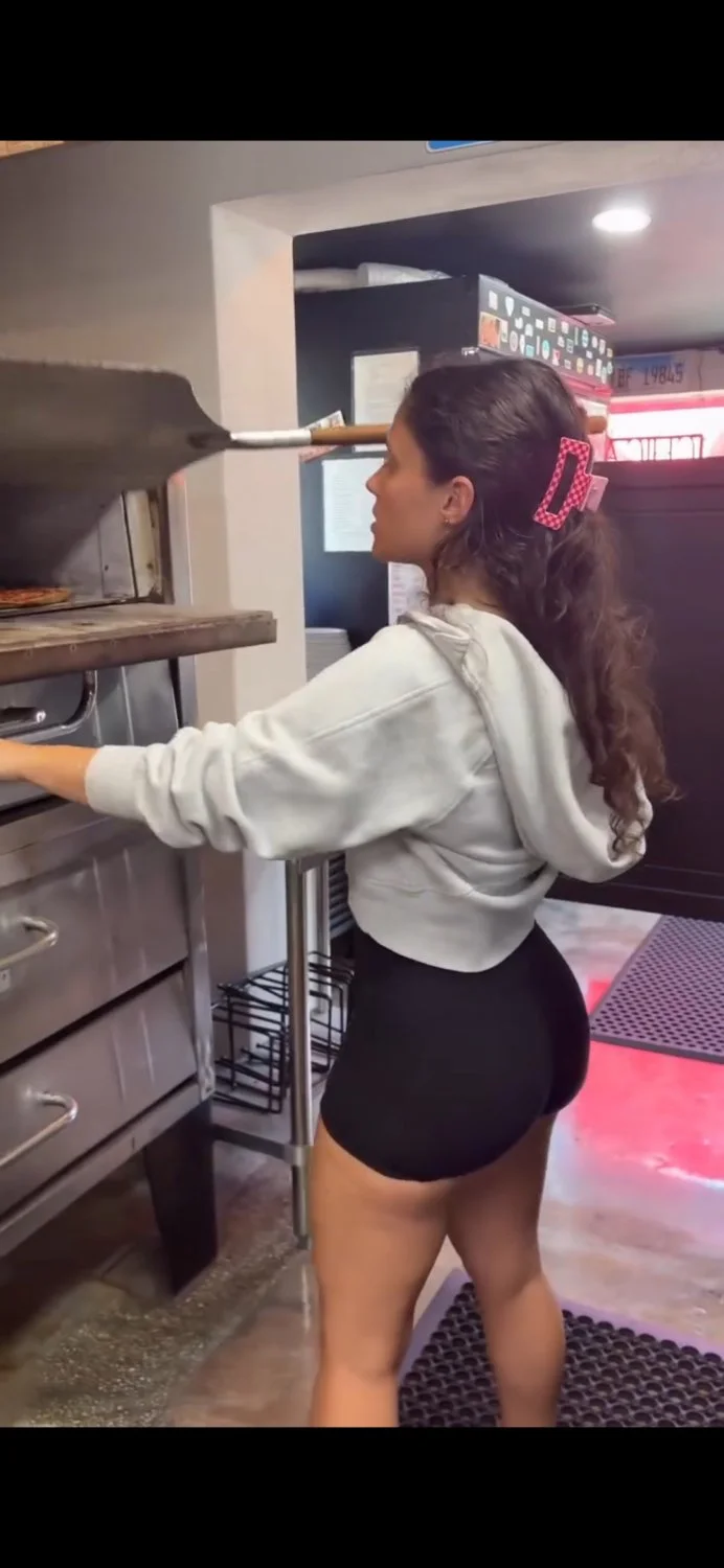 Women belong in the kitchen🔥👀 image 5
