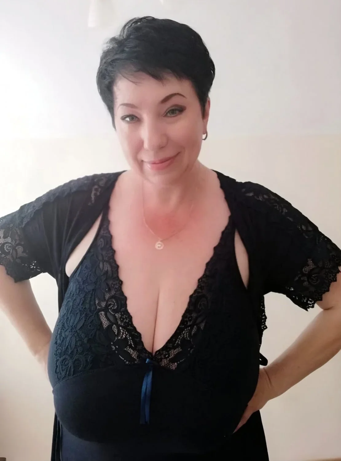 Random Huge Tits Pt 4 image 24