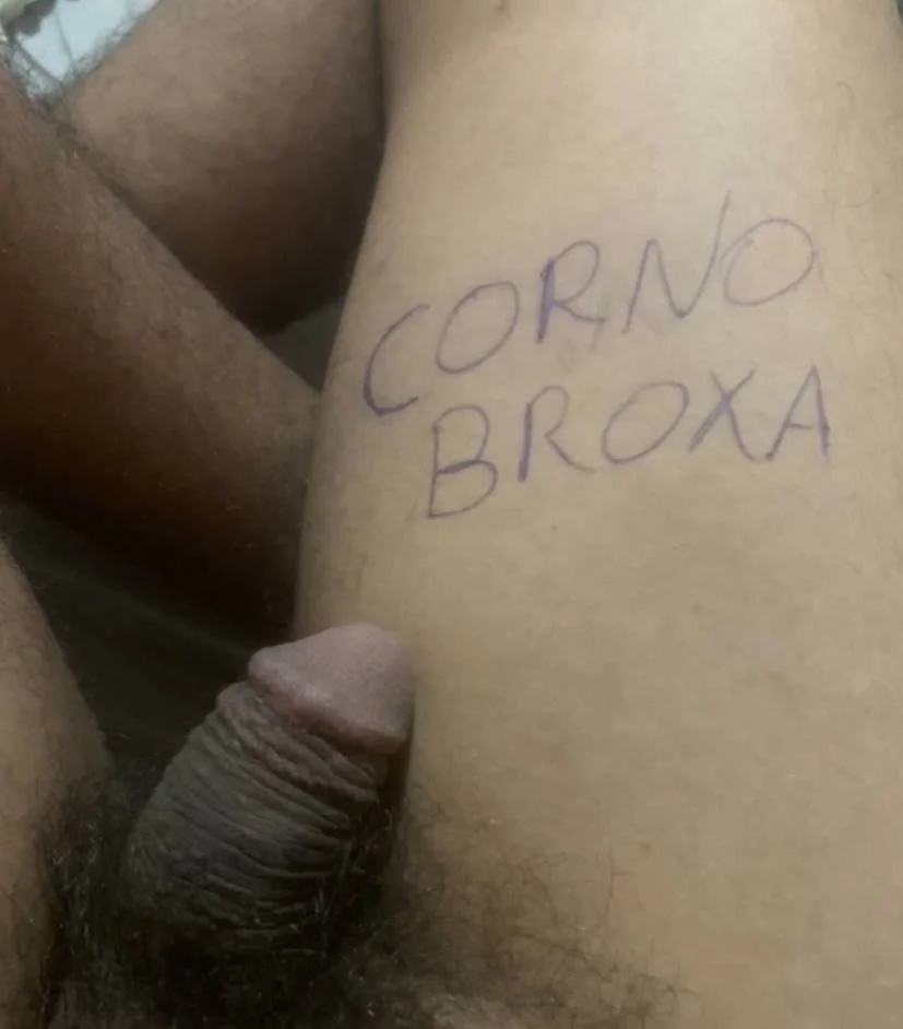 Putinha de corno broxa image 18
