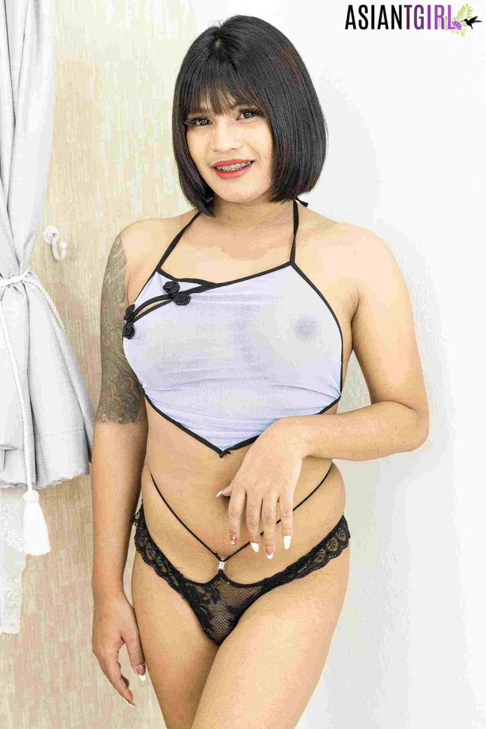 Ladyboy Unicorn 😇🙏 image 2