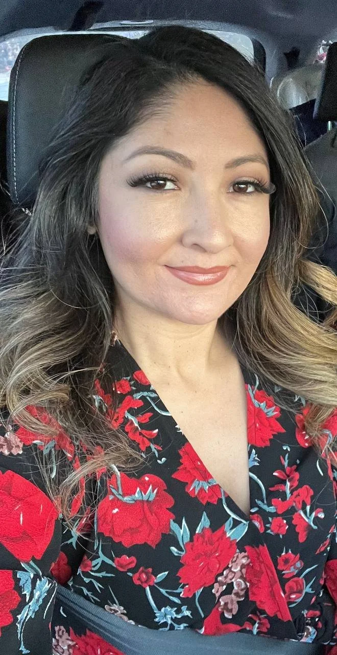 Marisol nude MILF main image