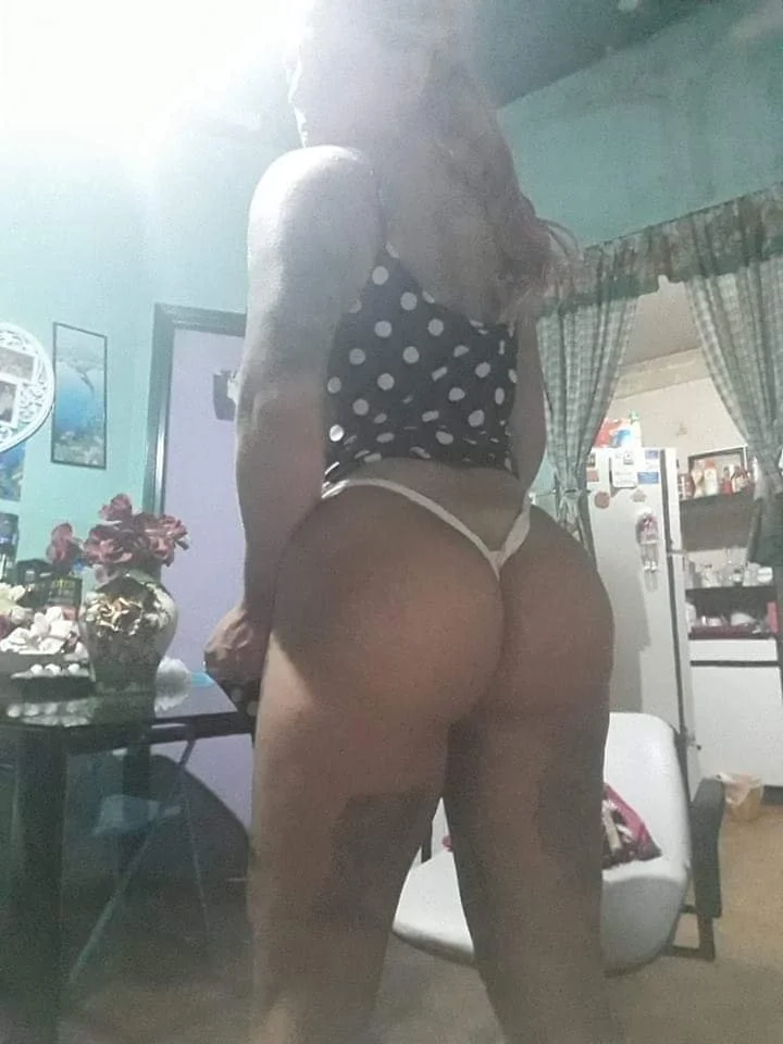 Chantal image 5