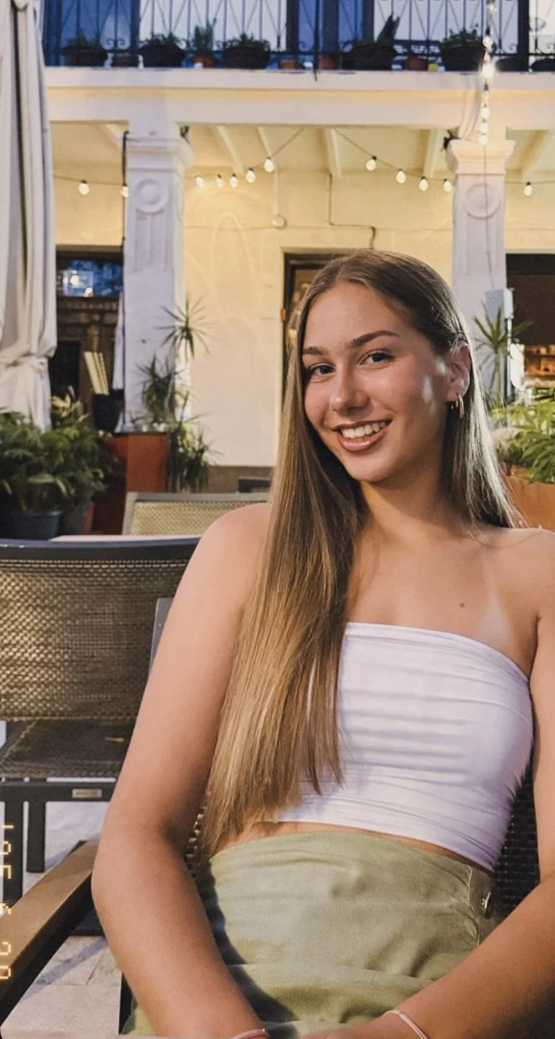 sexy young petite teen Klara image 5