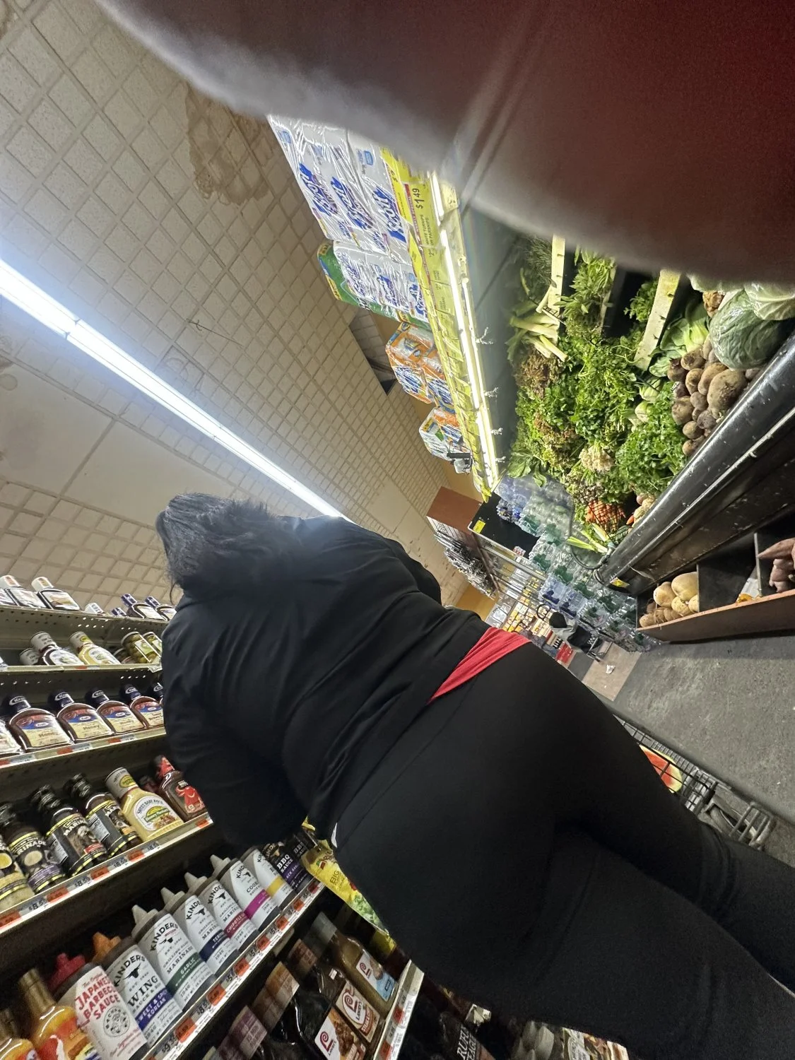 big booty latina perved on in the supermarket image 4