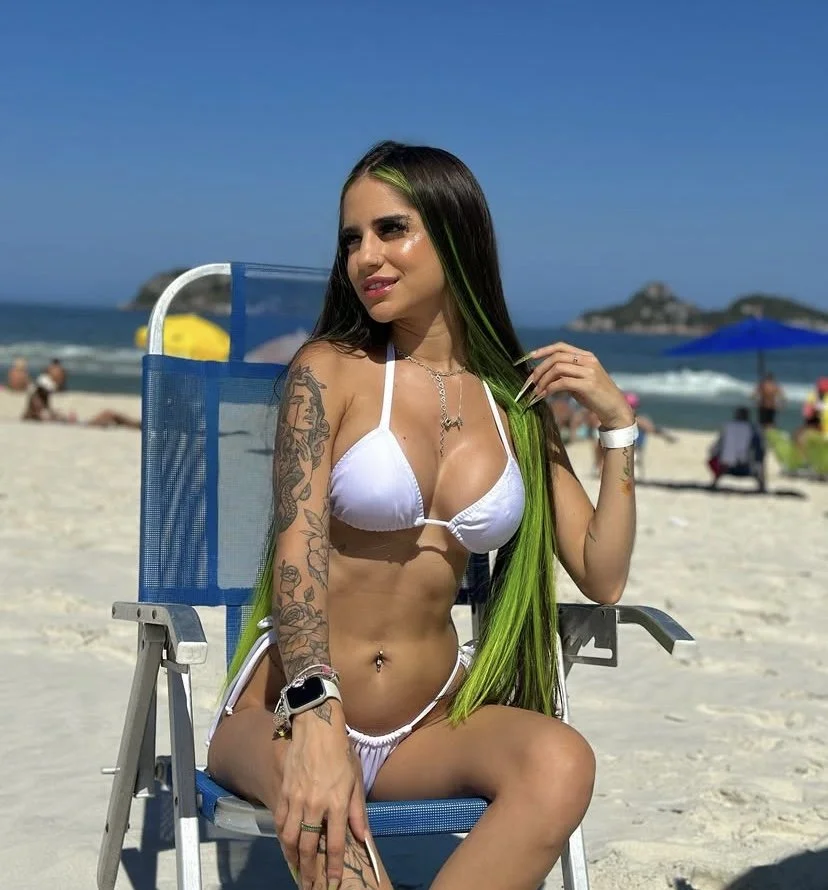 Ray Marcelle - novinha magrinha tatuada image 45