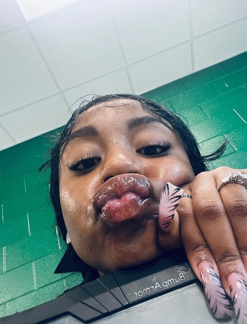 NUTTY DSL GLOSSY LIPS 💄 image 40