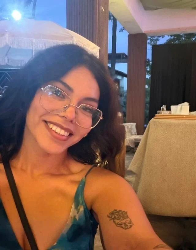 San Diego Sexy Milf image 6