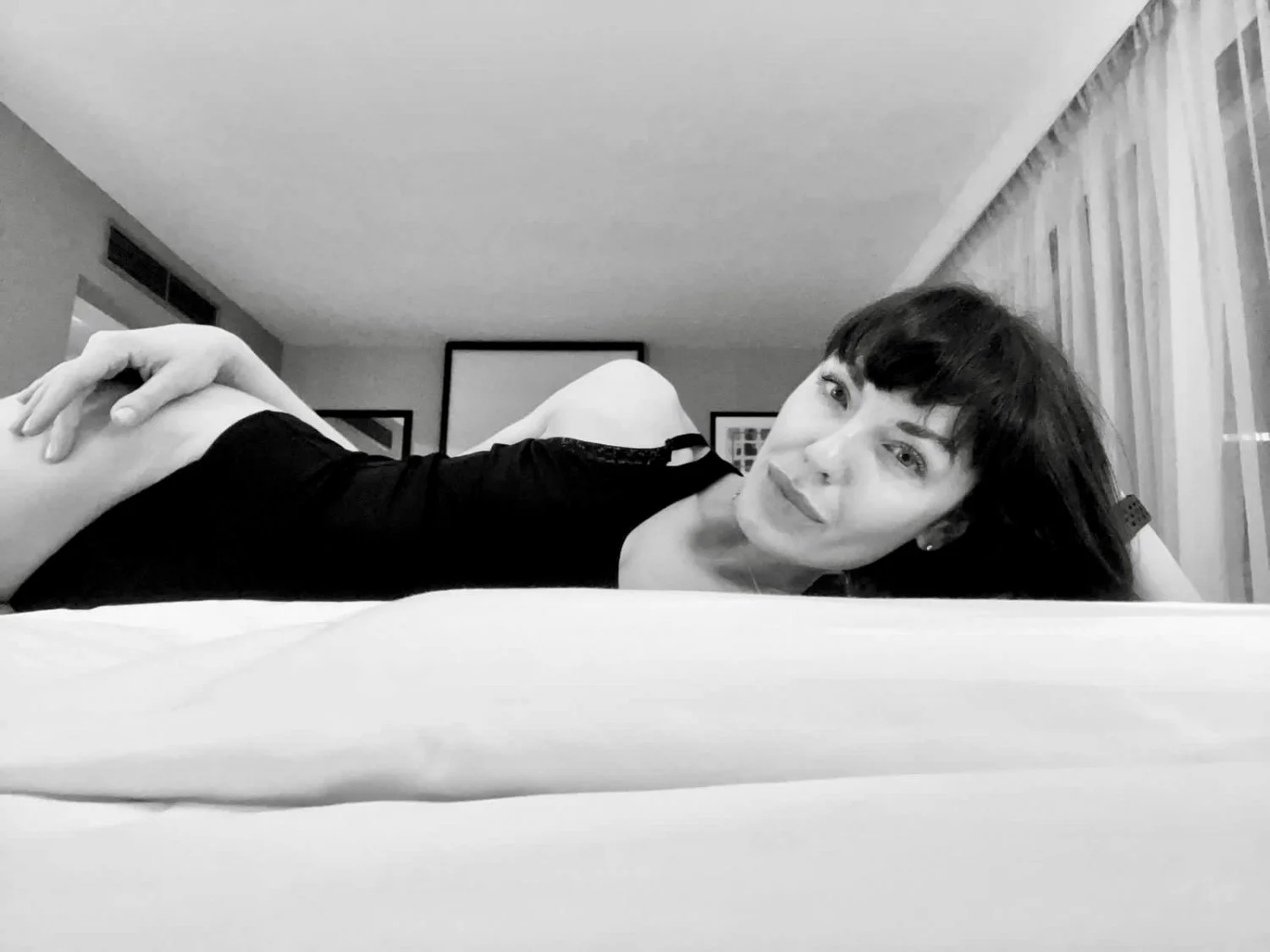 Seductive Ukrainian MILF. DM via KIK (same username) to xchange content. Post only up for a few hrs image 40