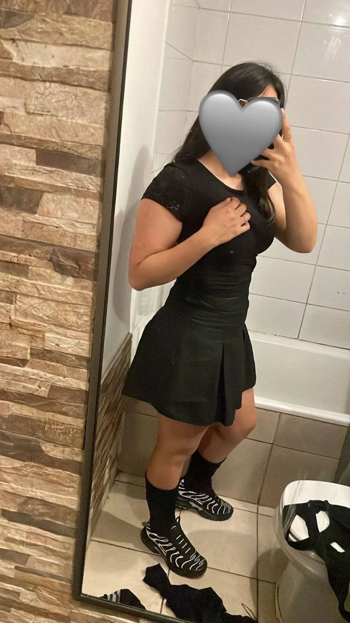 Una sexy novia muy sumisa image 10