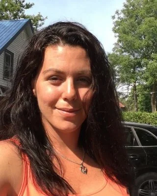 Amanda McCarthy Canadian slutwife image 9