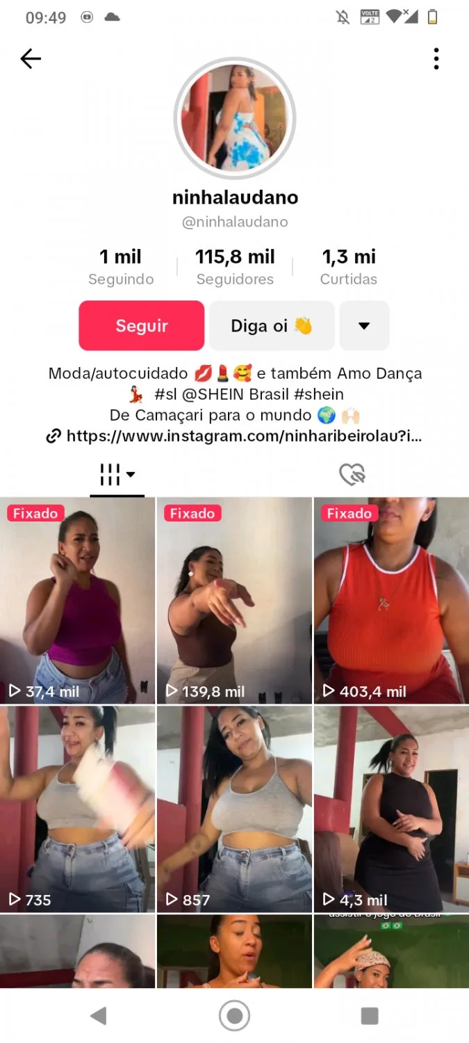 Novinha rabuda delícia image 1