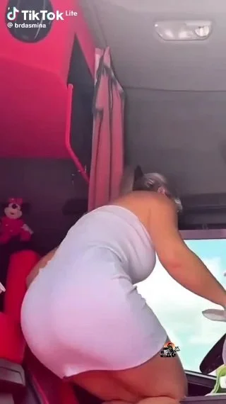 Yt 🚚 P A K image 18