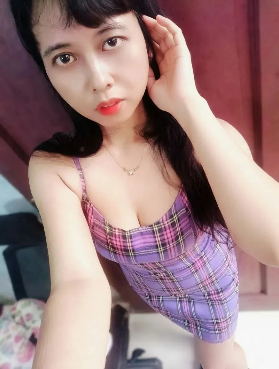 Someone knows this indonesian bitch name? image 3