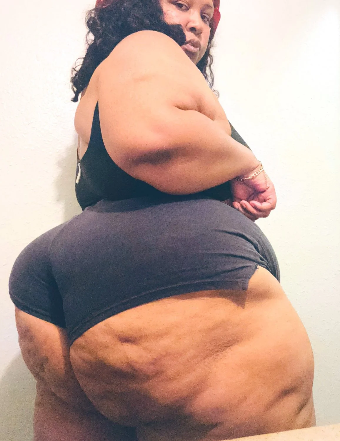 Th1cK ju1cY r3db0n3 bbW b00tY !! image 5