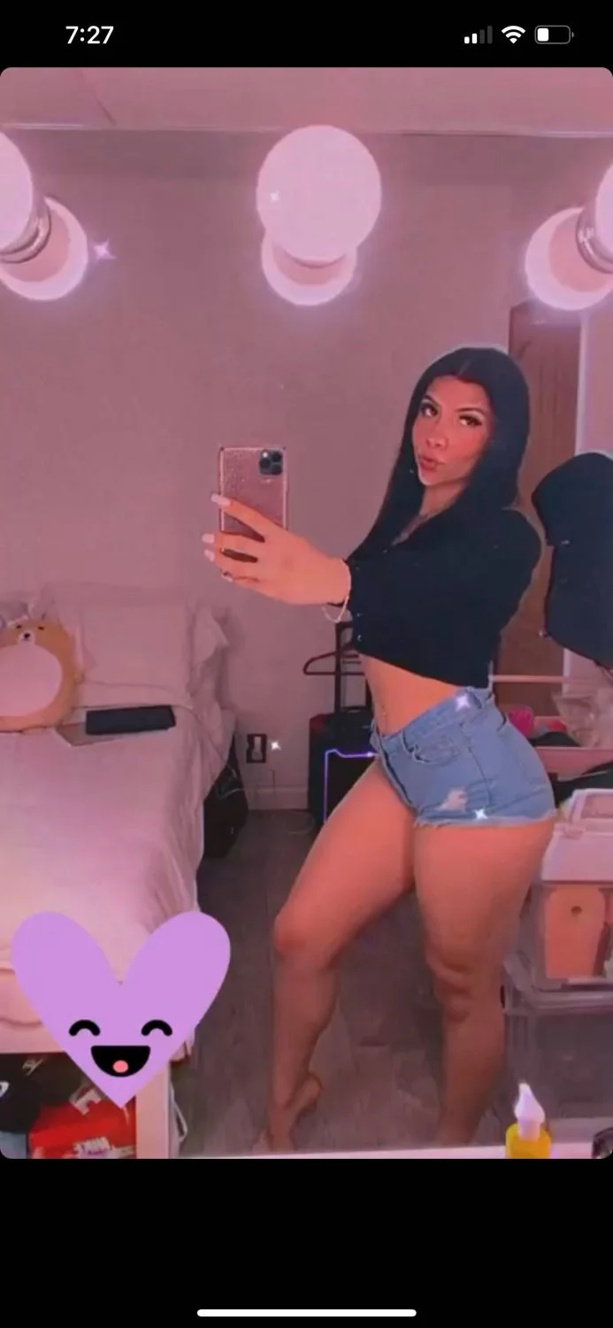 Latina teen katelyns sexy body image 3