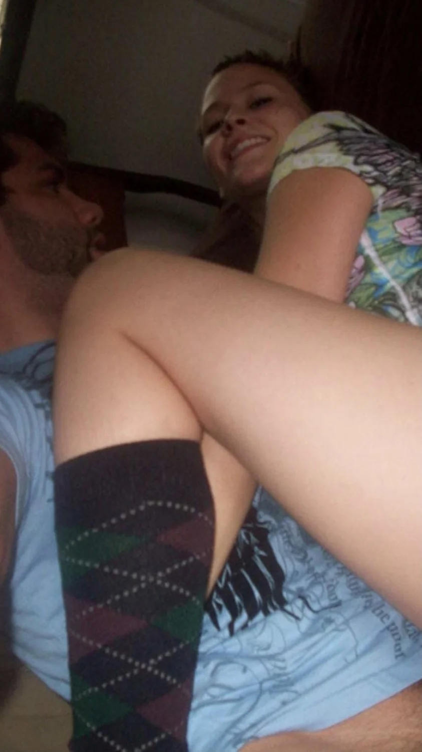 Young teacher wife can handle a thick cock. So innocent looking tho🤤🤤🔥🔥 image 6