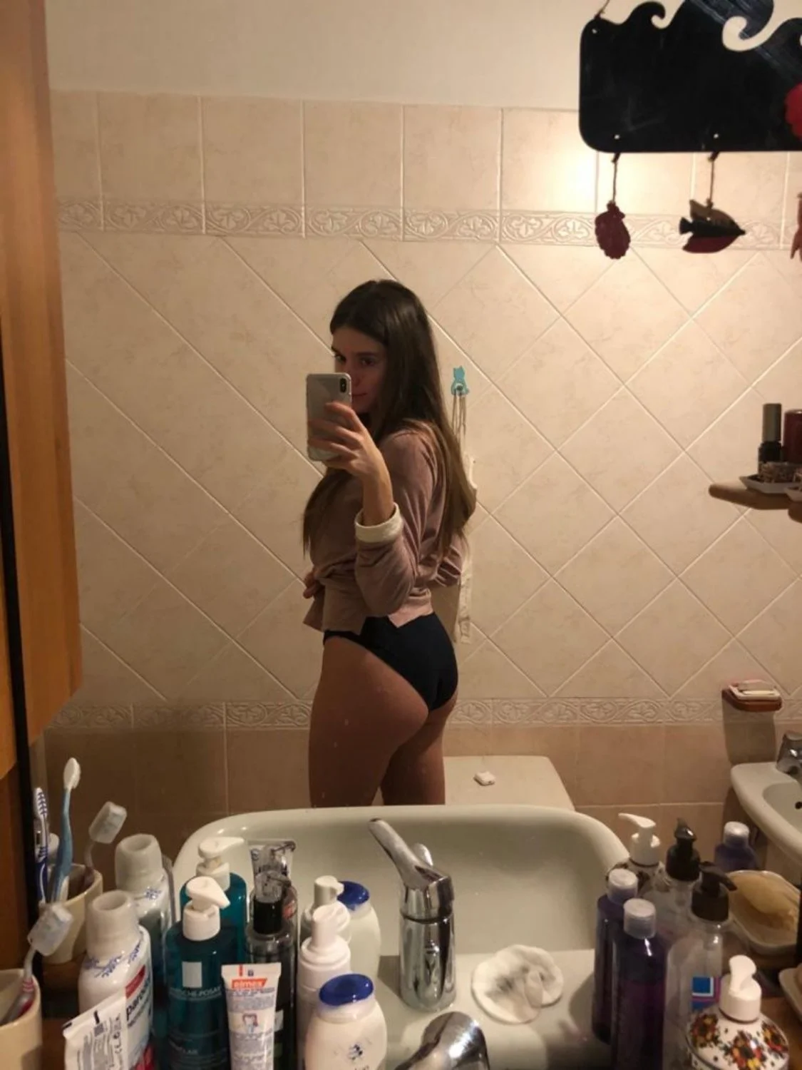 Fit KIK slut, 20, back to show off her amazing tits and wants them covered image 11