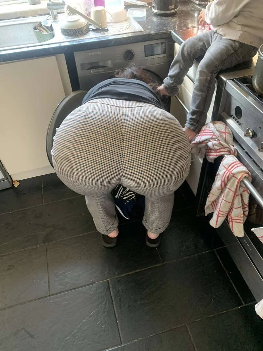 Que les ñarece estas dos madres image 20