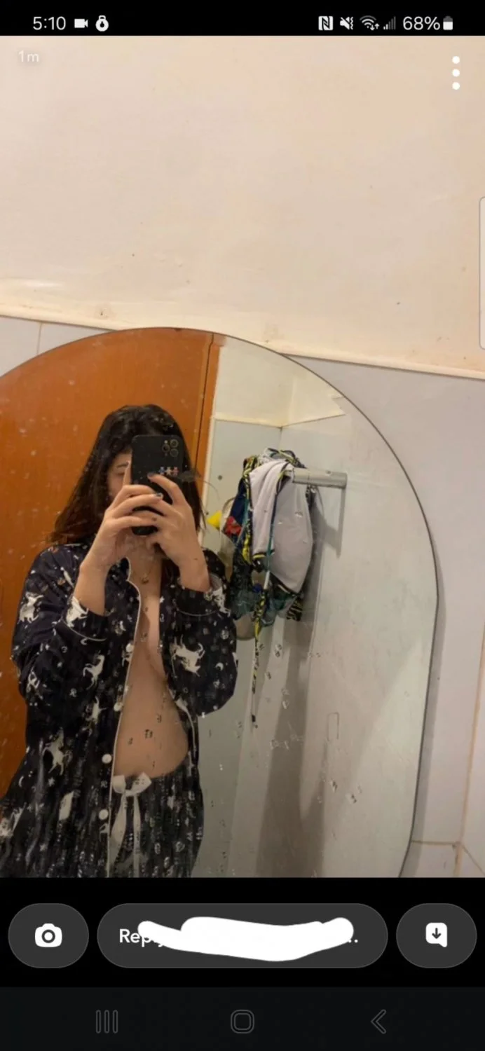 Friends Asian gf fails loyalty test due to BWC on snapchat image 12