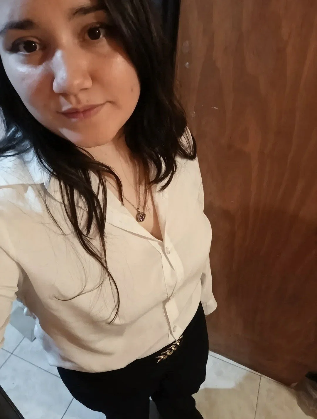 Pendeja argentina (Alguien la conoce?) tienen contenido? main image