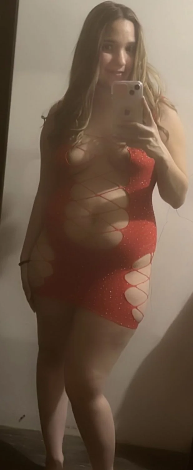 956 slut main image