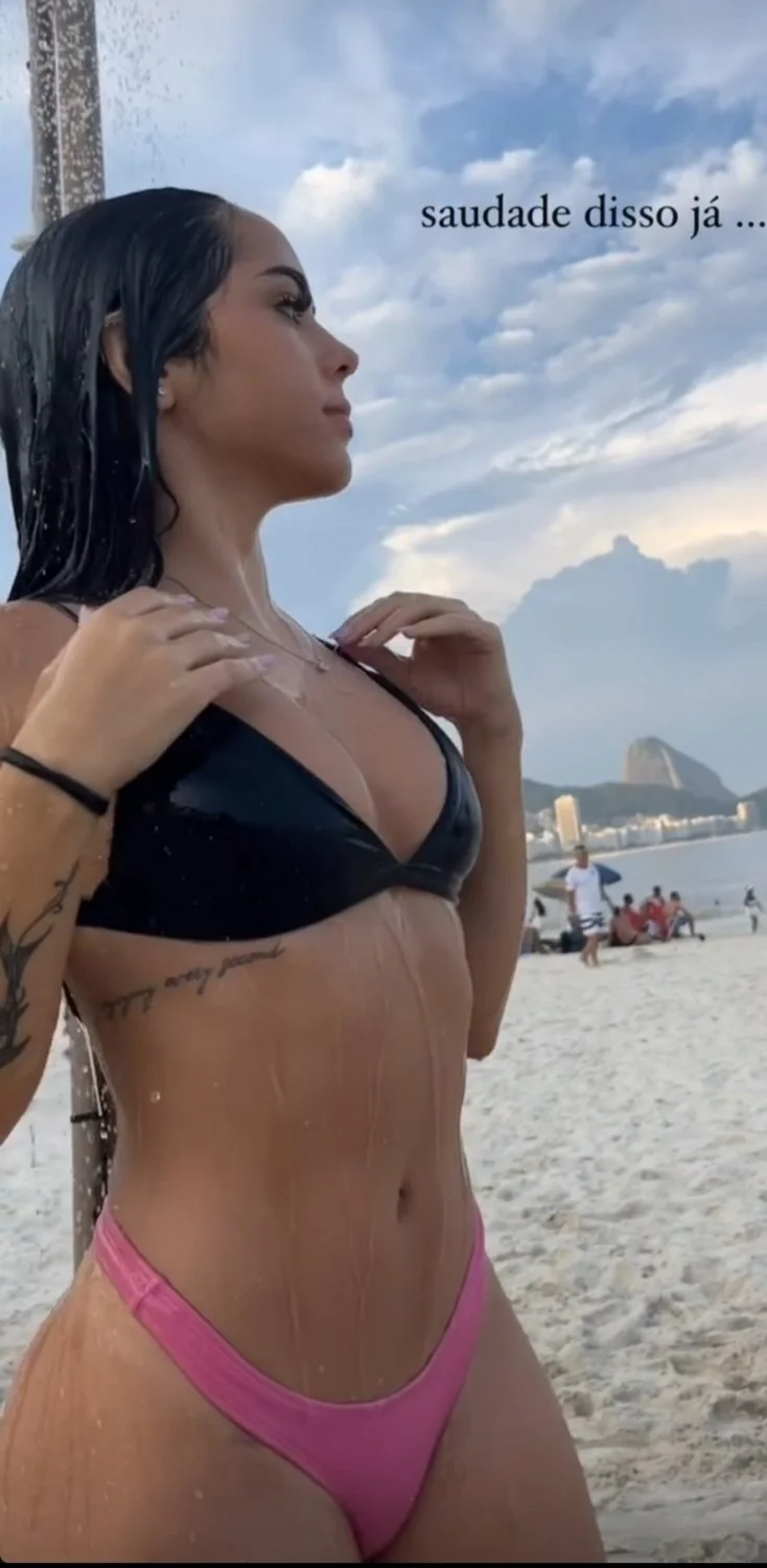 Novinha linda e gostosa image 12