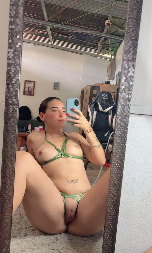 Cameltoe!!!! image 10