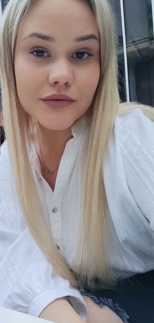 Young mom slut image 8