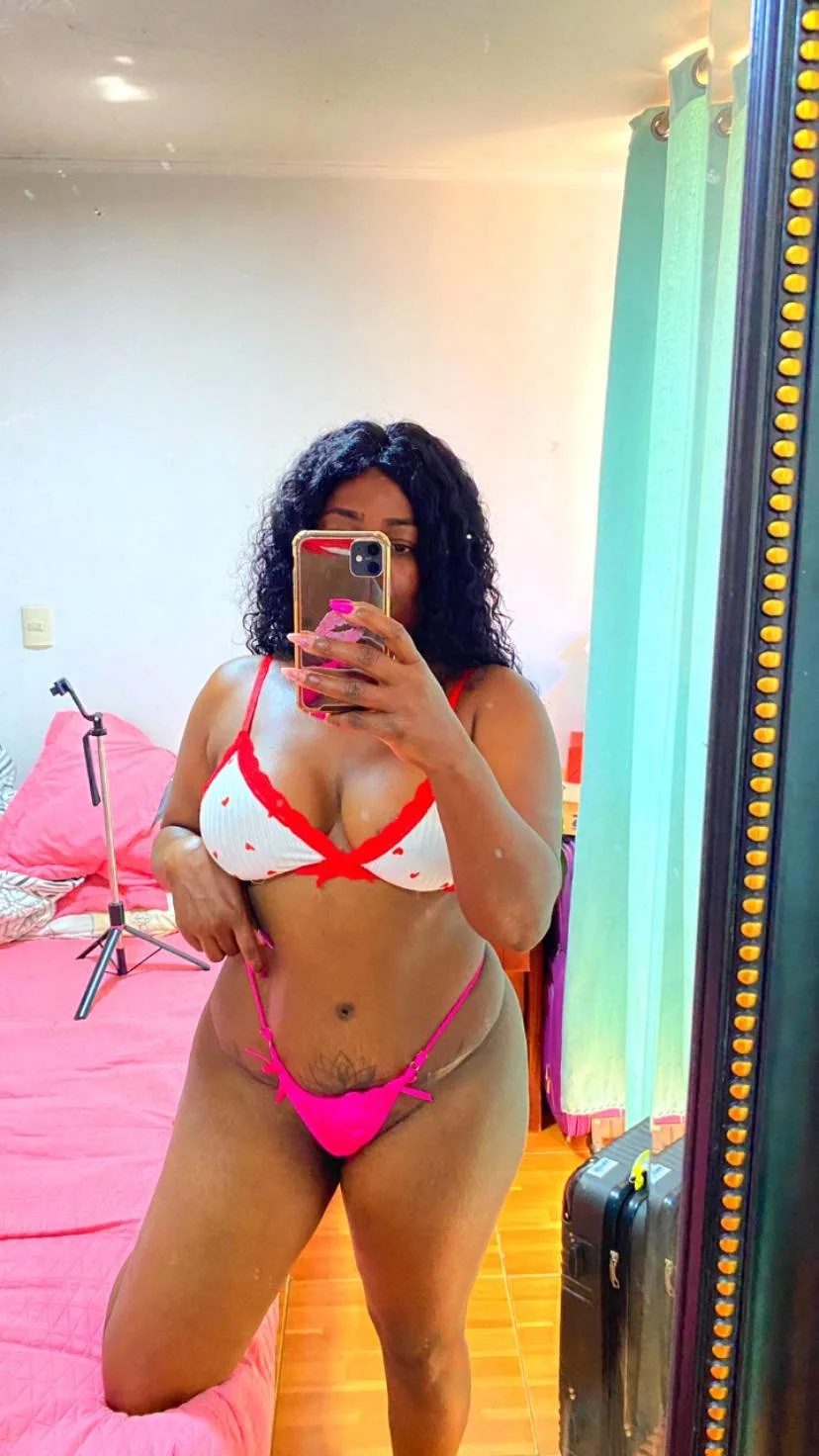 Claudia Aponza Sexy image 30