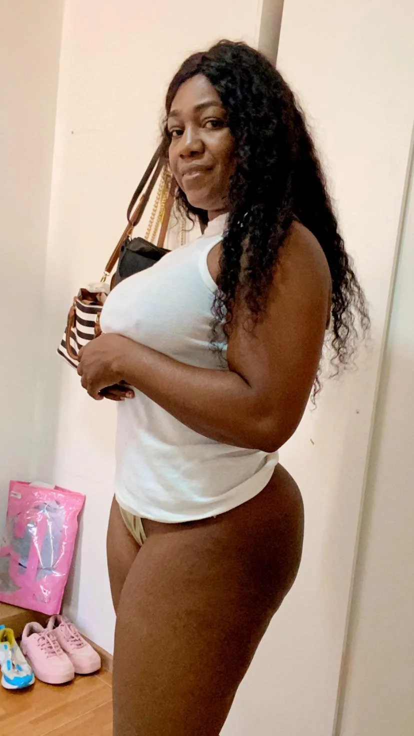 Claudia Aponza Sexy image 8