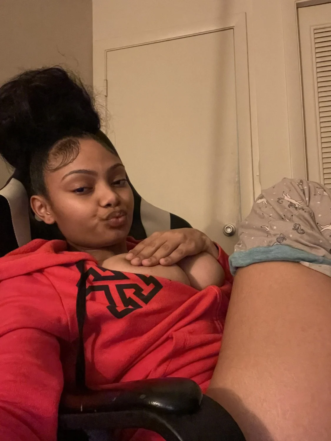 Mani Banks 👅🍑 image 7