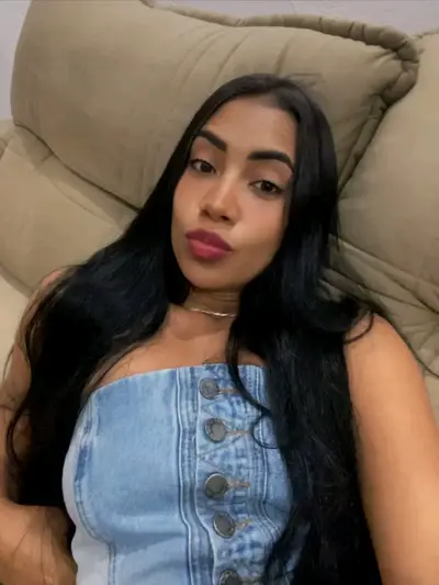 Morena linda dessa era dentro toda hora 🤤💦 cover image