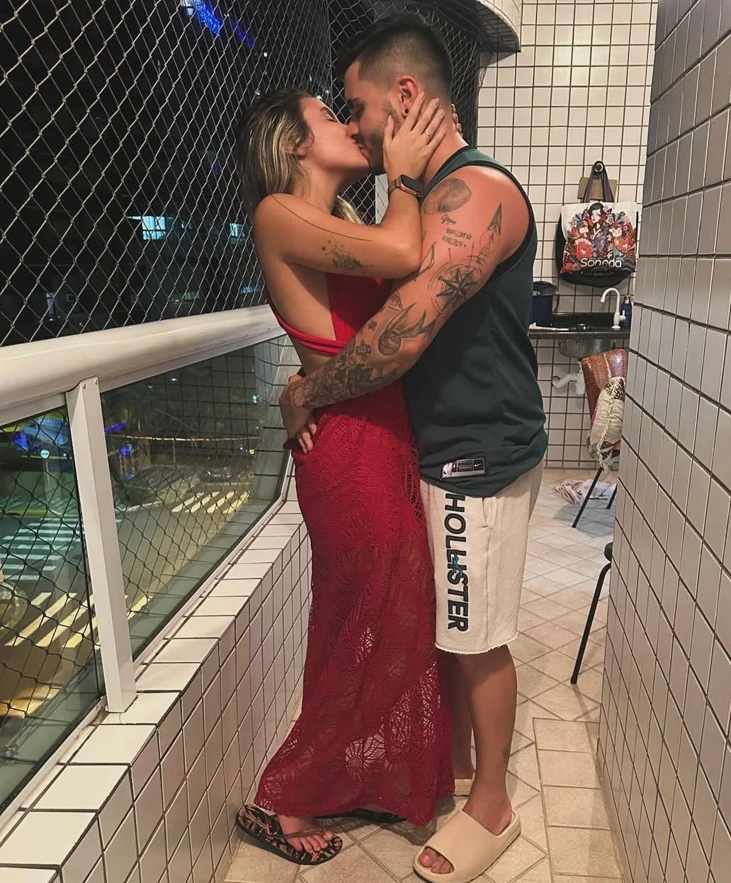 Corno vazou a namorada novinha gostosa fzd de tudo! image 2
