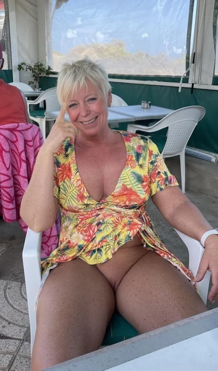 Sexy Blonde Mature image 11