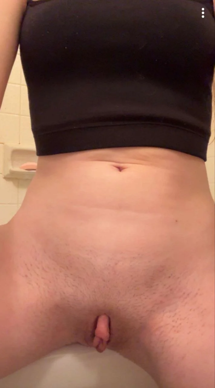 Tight gf wants your opinion of her body image 22