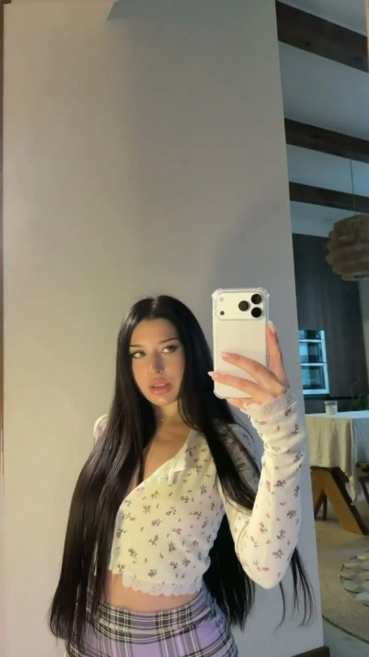 🔞 slutty perfect ass fingering pussy wet dripping cum 🫦💦 My OF image 3